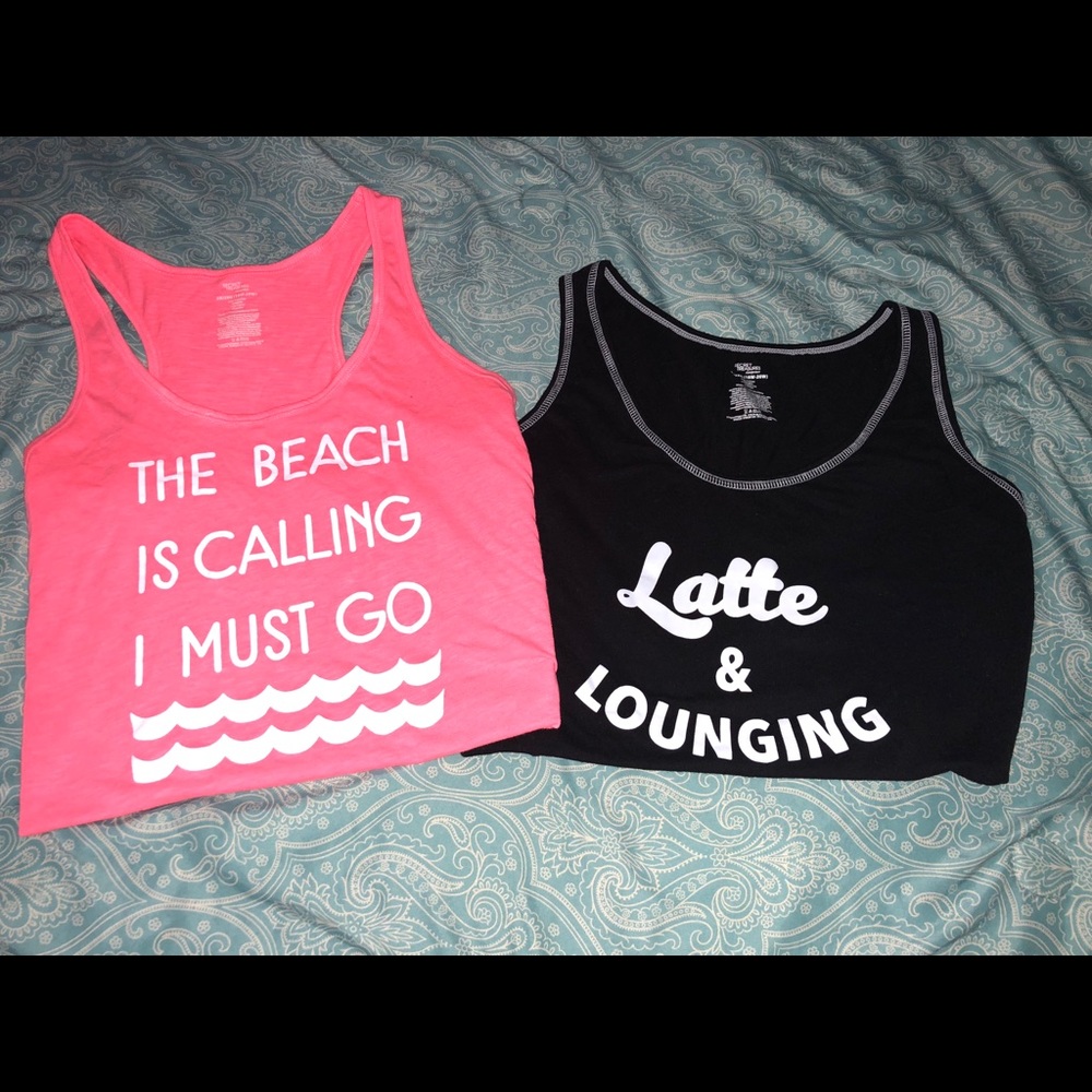Sleeveless Tanks (2) 18/20W